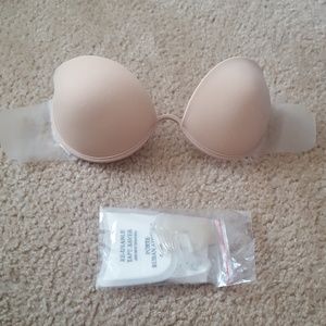 Sticky Bra